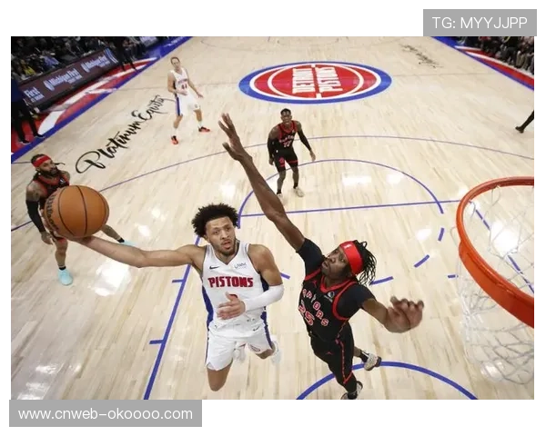 坎宁安慢热老问题显现，活塞初期被动陷苦战